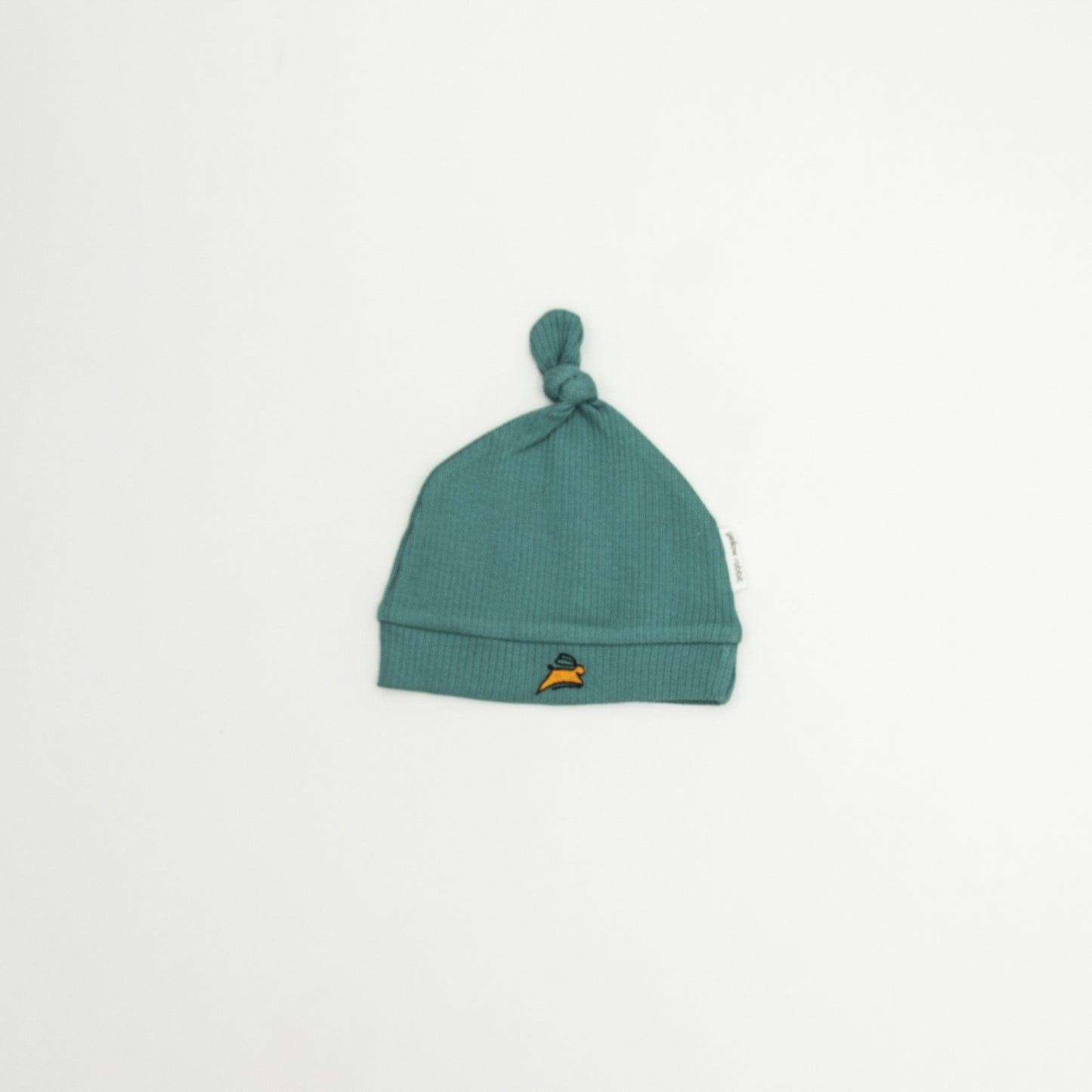 Knotty hat