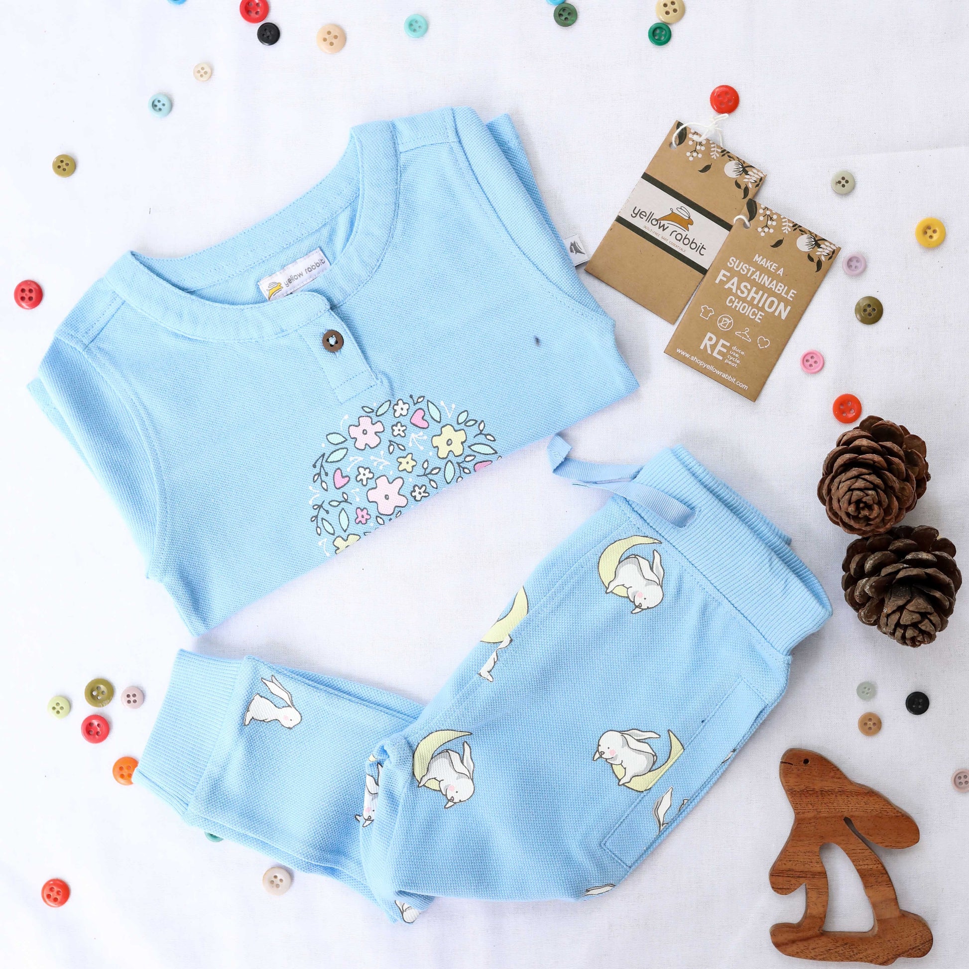 Hoppy days lounge wear