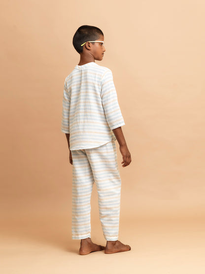 Sky sand stripes loungewear